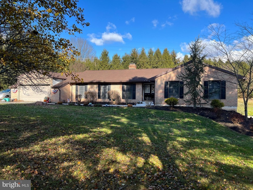 473 Kulp Rd, Pottstown, PA 19465 - photo 1