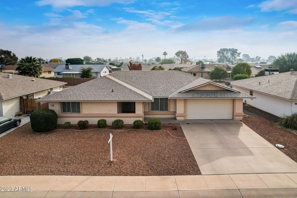 32-web-or-mls-N Willowcreek Cir-030