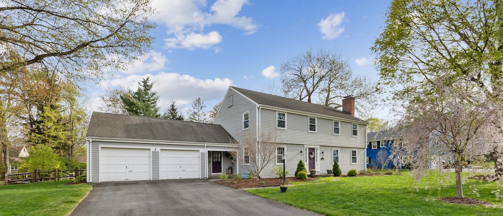 19 Juniper Ln, West Hartford, CT 06117 - photo 1