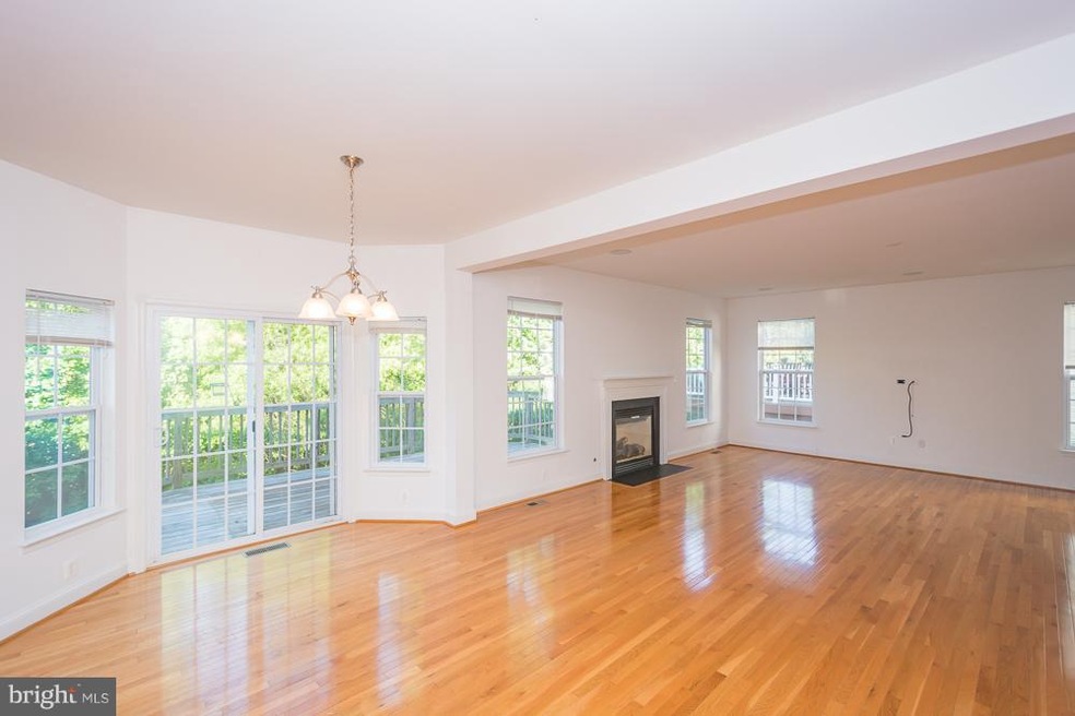 23240 Daffodil Dr, California, MD 20619 - photo 1