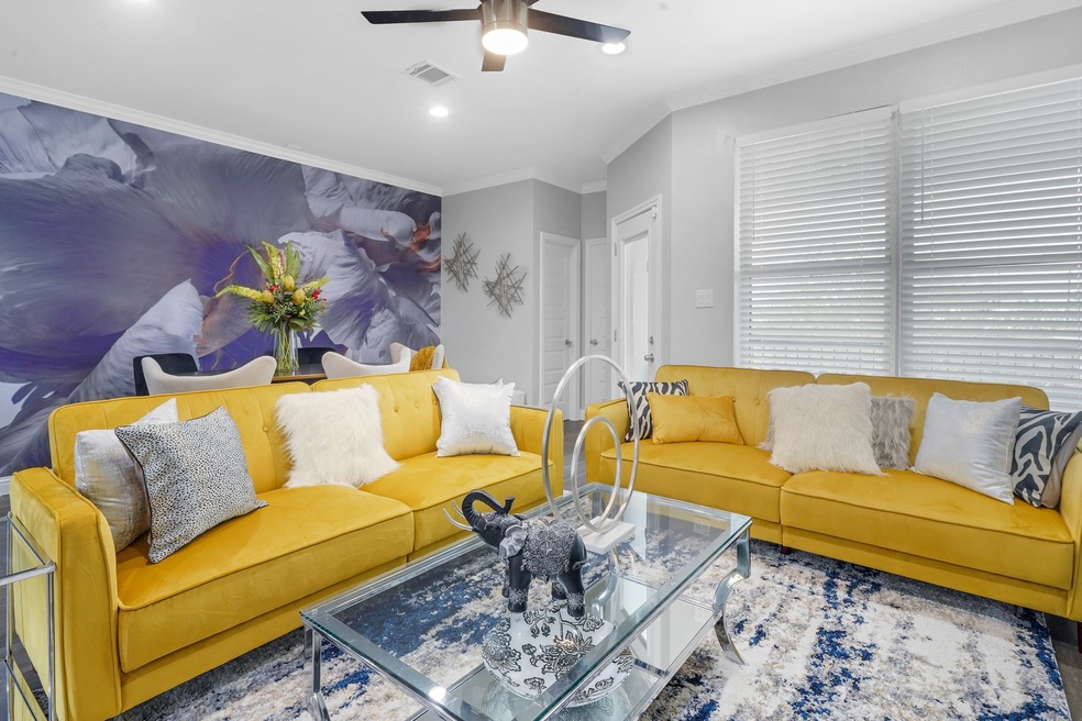 6617 Del Rio St unit C, Houston, TX 77021 - photo 1