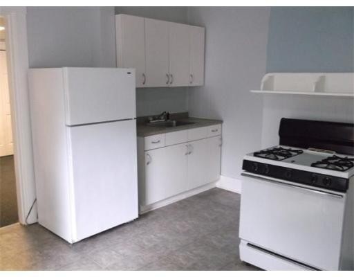 58 Albion St unit 4, Rockland, MA 02370 - photo 1