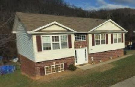 1230 Snowden Terrace, Johnson City, TN 37601 - photo 1