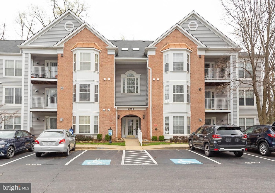 2056 Quaker Way unit 13, Annapolis, MD 21401 - photo 1