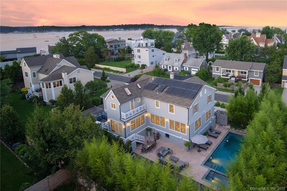 Sitting pretty on Westports coveted Saugatuck Isla