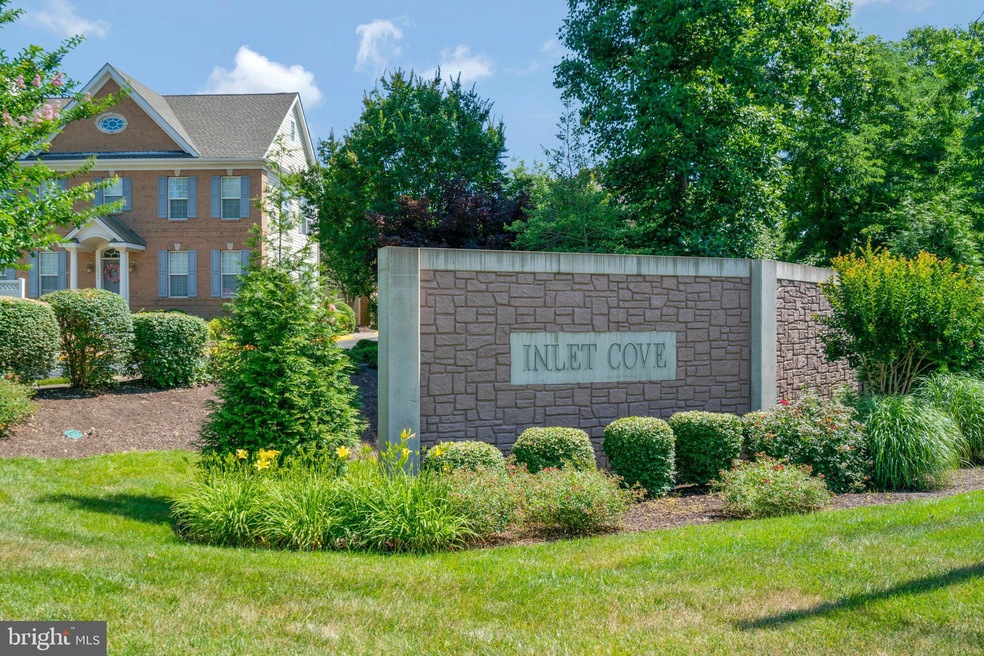 9236 Point Replete Dr, Fort Belvoir, VA 22060 - photo 1