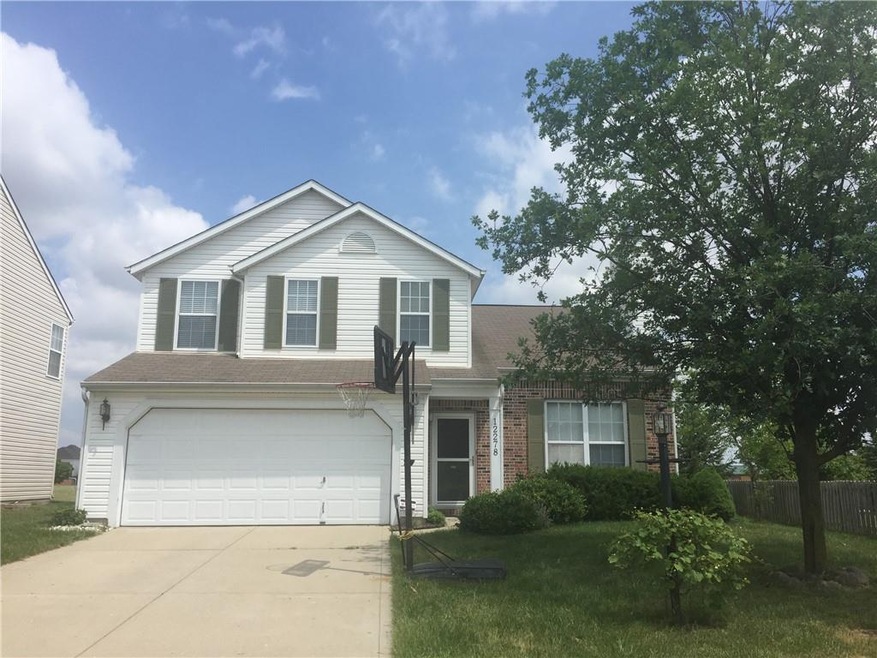 12278 Weathered Edge Dr, Fishers, IN 46037 - photo 1