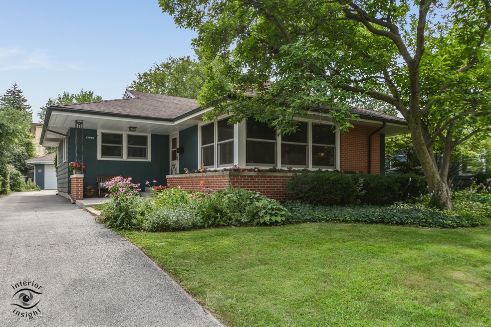 Beautifully landscaped 3 bedroom, 2.1 bath, full b