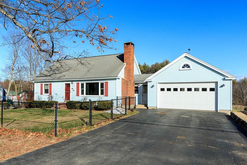 552 Salmon Falls Rd, Rochester, NH 03868 - photo 1