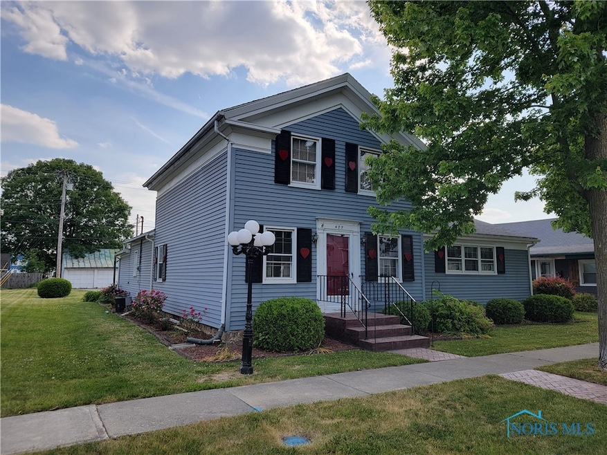 405 W 1st St, Woodville, OH 43469 - photo 1