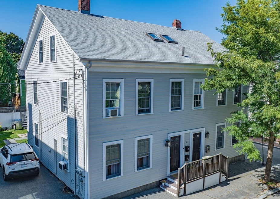 26 Strong St unit A, Newburyport, MA 01950 - photo 1