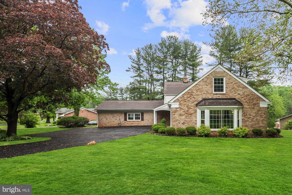 1301 Midmeadow Rd, Towson, MD 21286 - photo 1