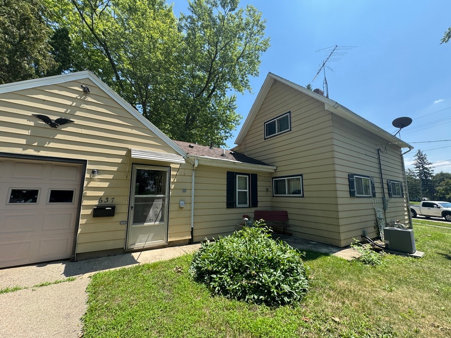 unlisted-address, Genoa, IL 60135 - photo 1