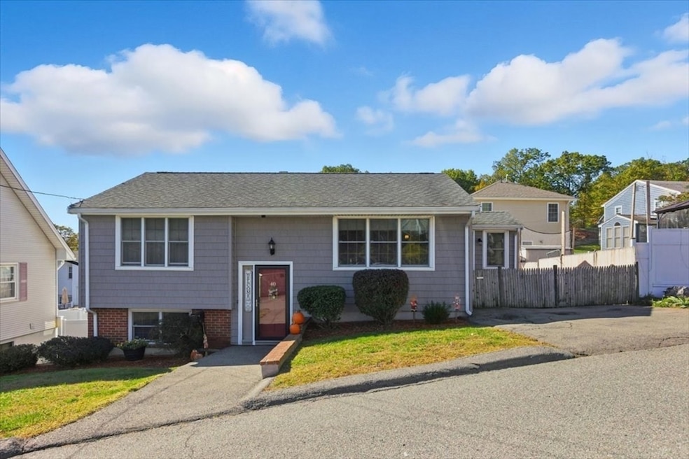 40 Grand View Ave, Revere, MA 02151 - photo 1