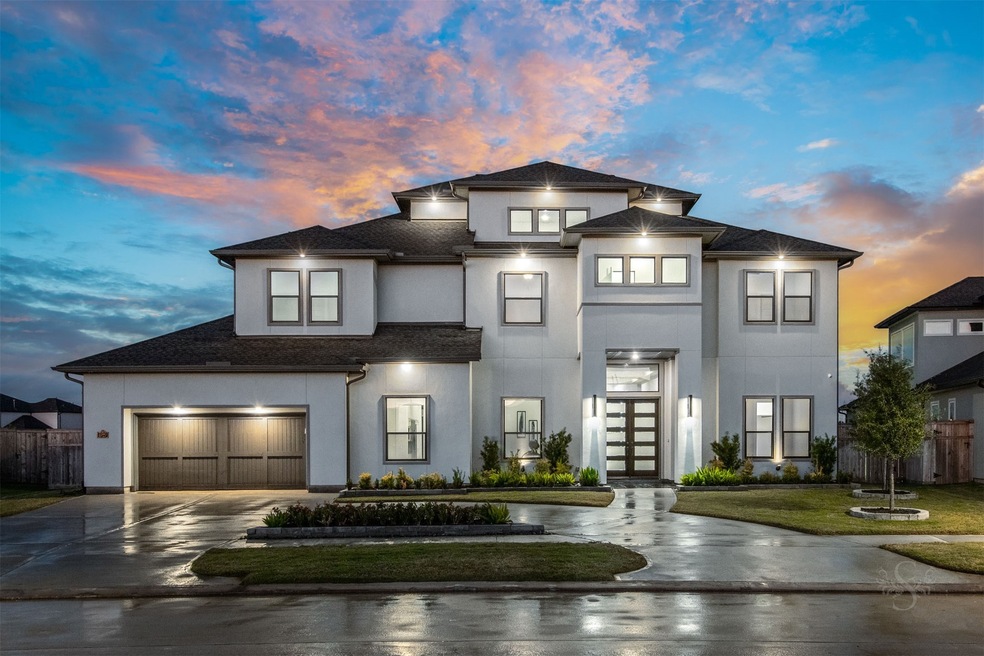 4727 Birchwood Trail, Fulshear, TX 77441 - photo 1