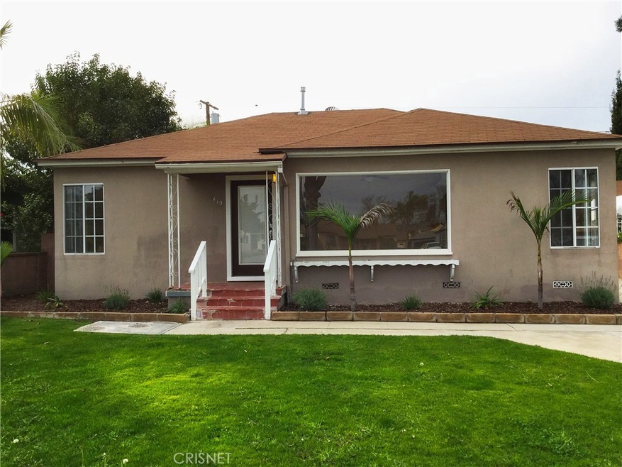 5613 Lakewood Blvd, Lakewood, CA 90712 - photo 1