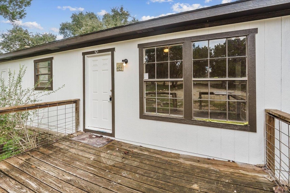 For Rent $1,300/month