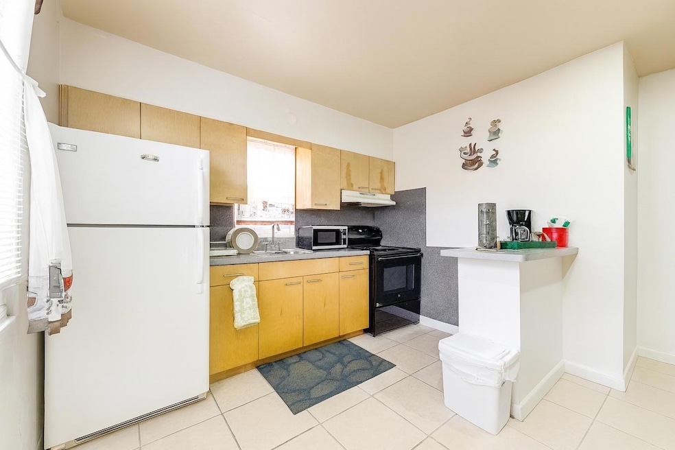 1935 Taylor St unit 2, Hollywood, FL 33020 - photo 1