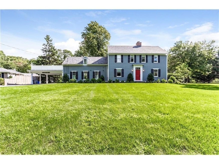 5 Bayberry Ln, Barrington, RI 02806 - photo 1