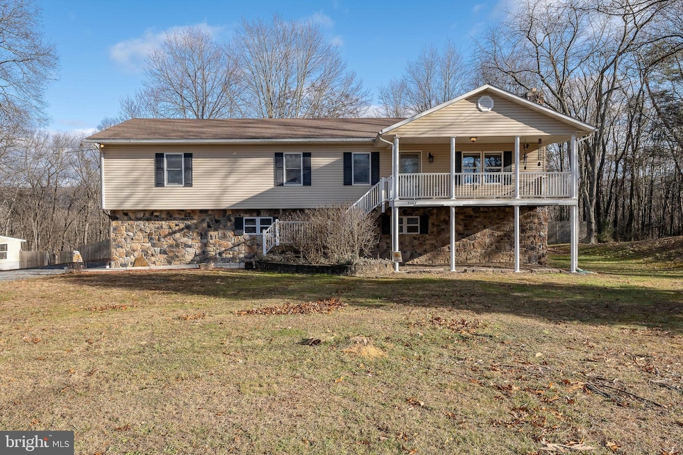 8607 Winchester Grade Rd, Berkeley Springs, WV 25411 - photo 1