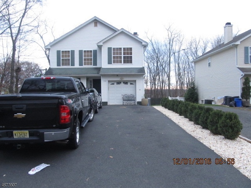 112 Jennings Ln, North Plainfield, NJ 07060 - photo 1