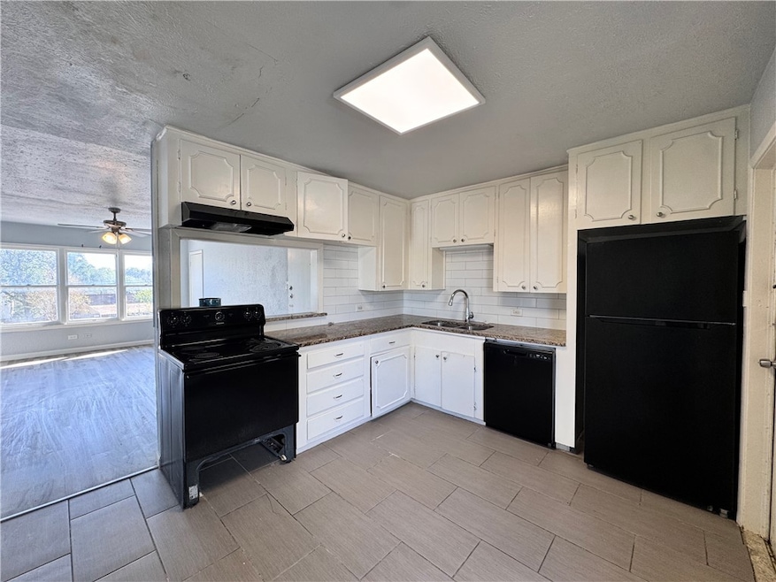 3120 Santa fe St unit 12, Corpus Christi, TX 78404 - photo 1