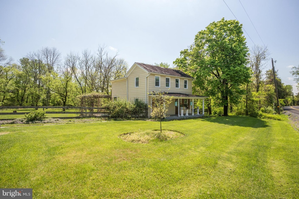 42639 Waxpool Rd, Ashburn, VA 20148 - photo 1