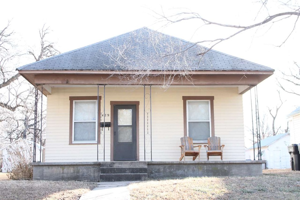 Buy 2 homes for the price of 1!  There is a separa