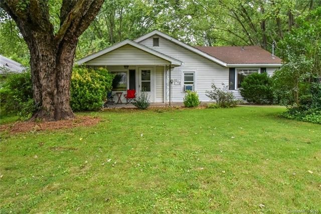 Charming Traditional style home on fantastic large