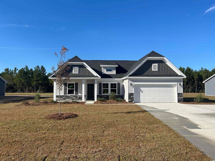 Craftsman inspired home featuring a porch, a front