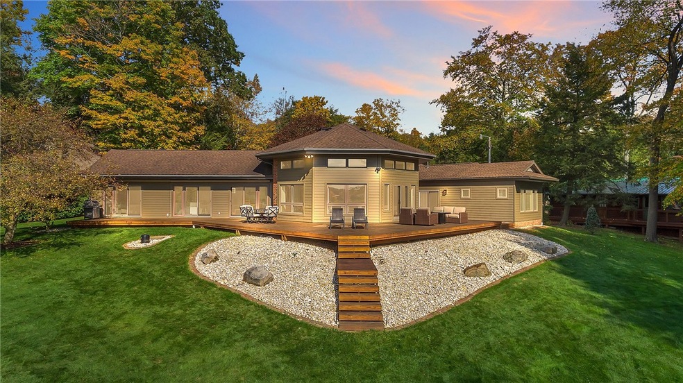 Stunning 135 Cayuga Circle