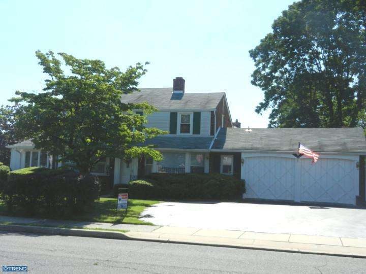 2122 Grand Ave, Morton, PA 19070 - photo 1