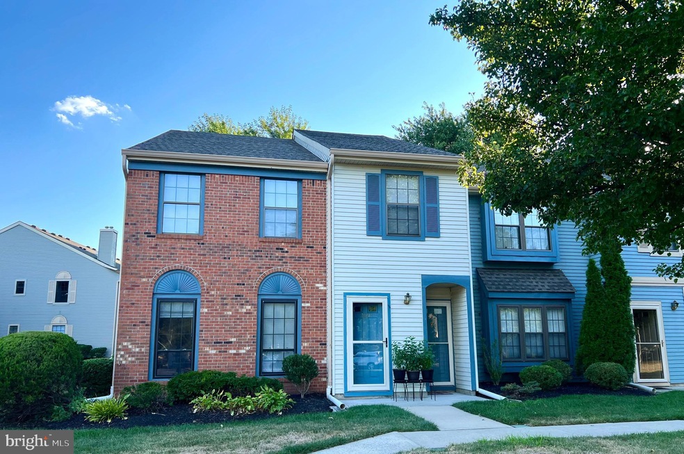 210 Wyndham Place, Trenton, NJ 08691 - photo 1