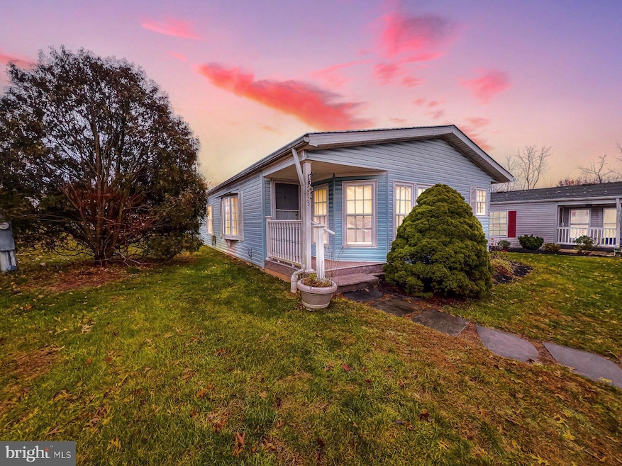 13 Clovedale Way, Souderton, PA 18964 - photo 1