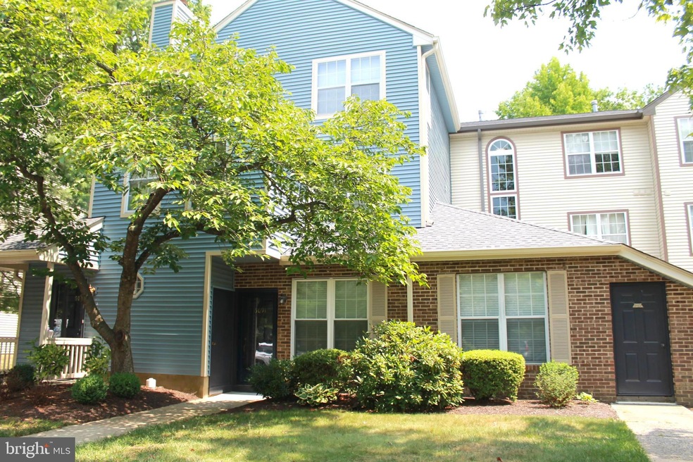 5091 Beech Ct, Monmouth Junction, NJ 08852 - photo 1