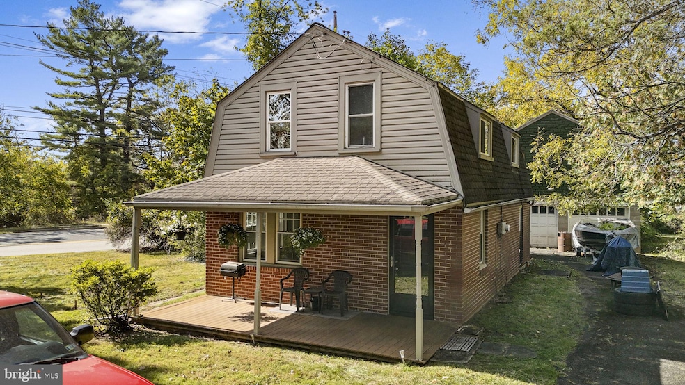 Under Contract $385,000