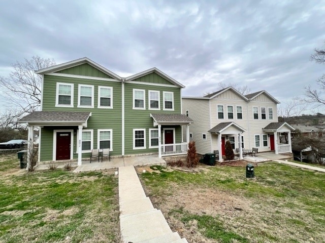 892 W Hughes St, Fayetteville, AR 72701 - photo 1