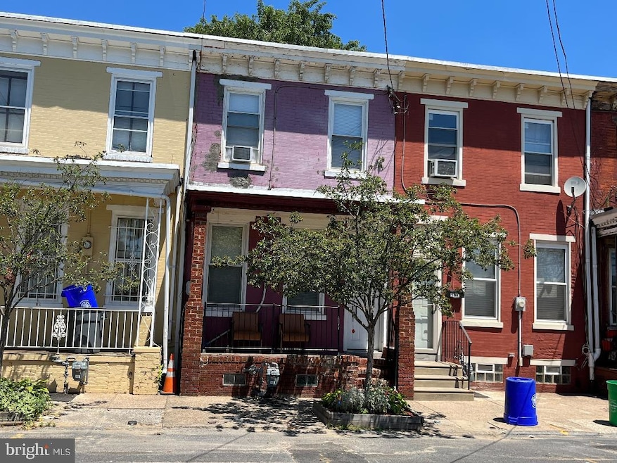 579 Line St, Camden, NJ 08103 - photo 1