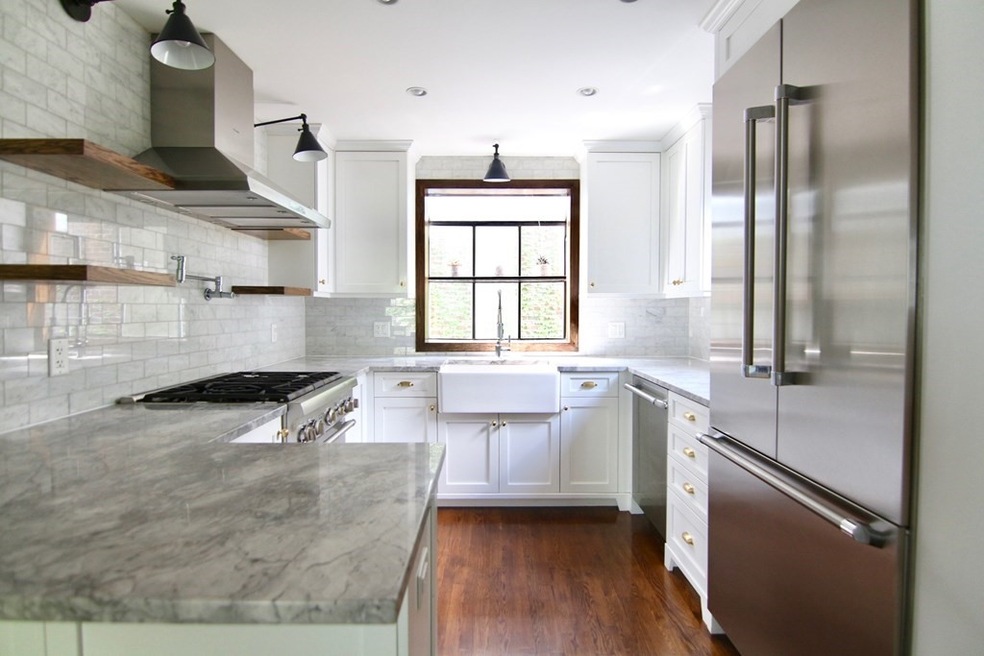 54 Trowbridge St unit A, Cambridge, MA 02138 - photo 1