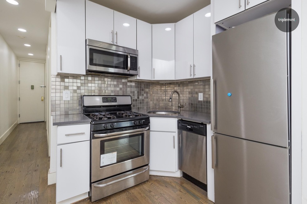 unlisted-address, Bronx, NY 10458 - photo 1