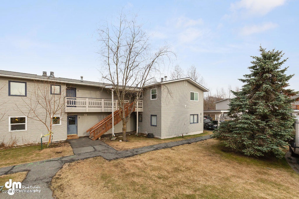 Exterior Front 20190501-DW-48981-SMALL