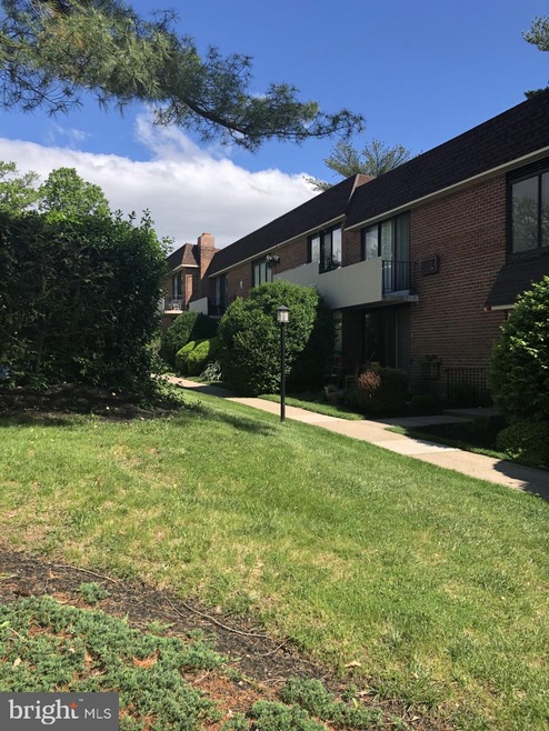 100 E Glenolden Ave unit R8, Glenolden, PA 19036 - photo 1