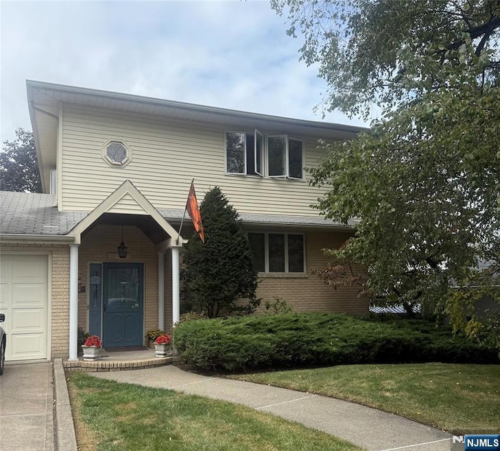 For Rent $2,700/month