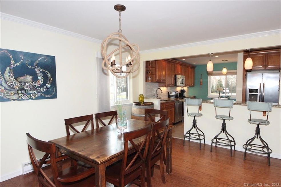 199 Gregory Blvd unit A6, Norwalk, CT 06855 - photo 1