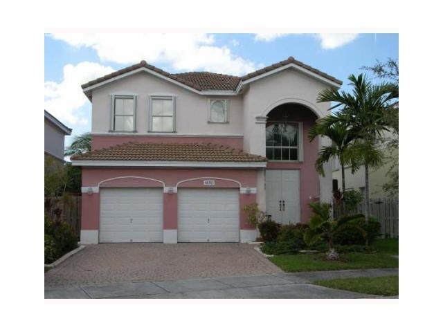 4690 NW 113th Place, Doral, FL 33178 - photo 1