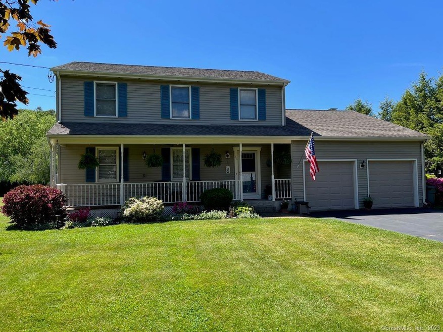 Welcome to 26 Payne Blvd! Relax on the front porch