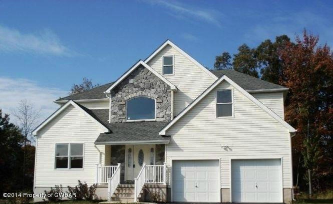 42 Aleksander Blvd, Mountain Top, PA 18707 - photo 1
