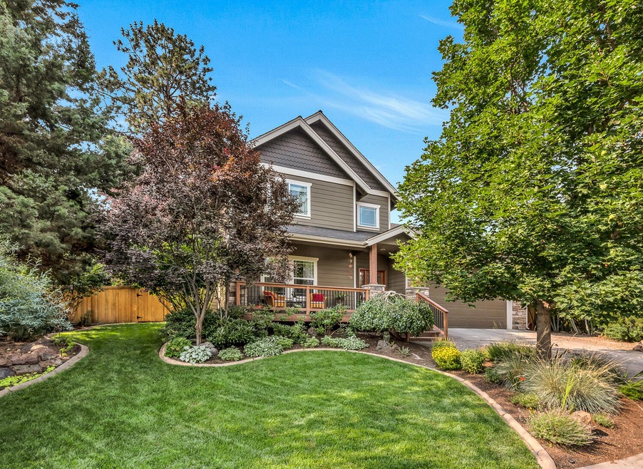 61141 Ridgewater Loop, Bend, OR 97702 - photo 1