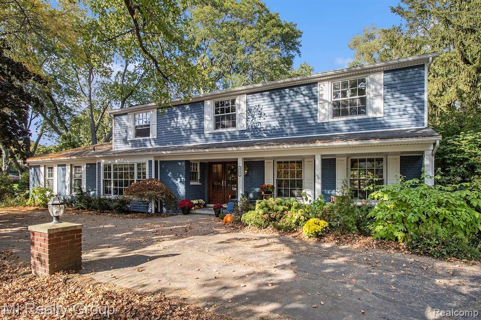 Pending $799,000 • Co-Listing Agent