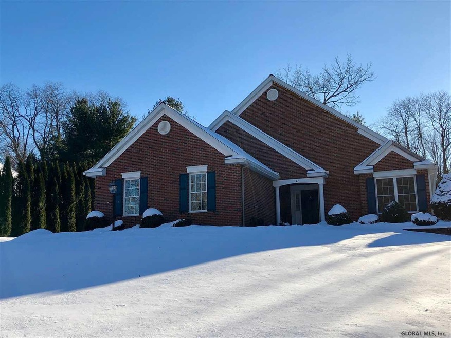 27 Greyledge Dr, Albany, NY 12211 - photo 1